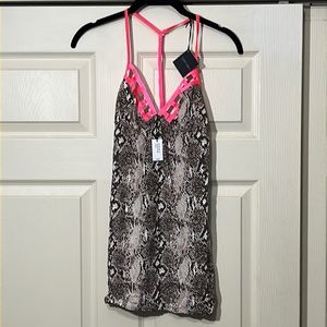 Love Haus Snakeskin/Coral Sleeveless Top. Size-M.  NWT.